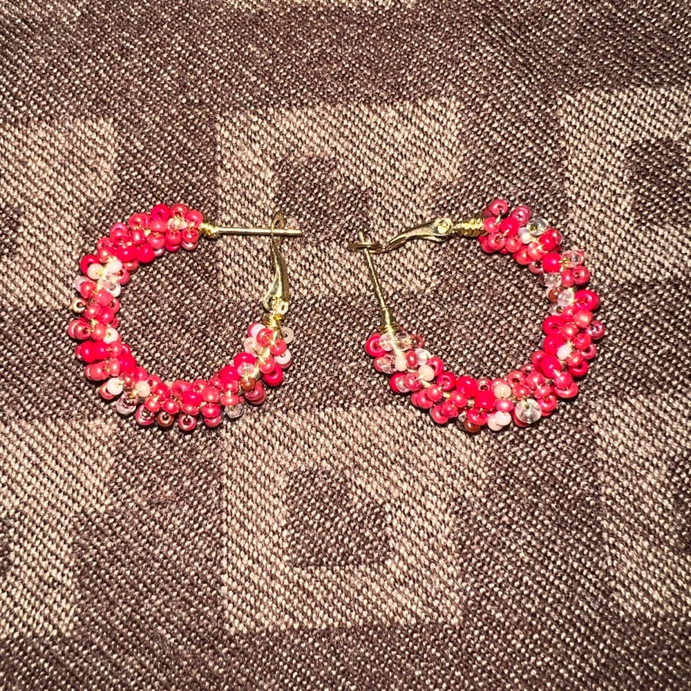 Handmade wire wrapped earrings!